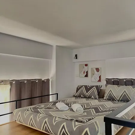 Sonja's Duplex Avlonya